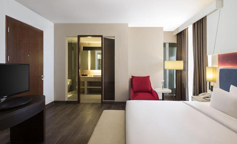 Howard Johnson By Wyndham Pekalongan Exterior foto
